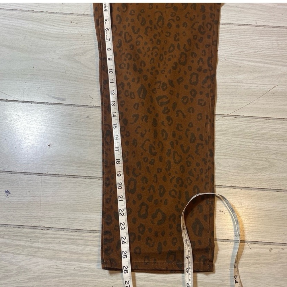 Universal Thread Jeans Womens 8 Strait Stretch Leopard Slim Hip NWT! - Picture 7 of 11